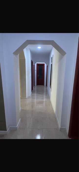 Apartament cu 3 camere