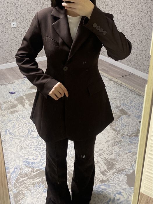 Коричневый пиджак Bershka