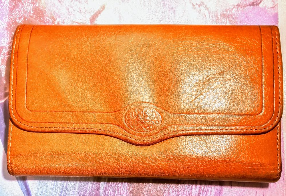 Portofel nou din piele foarte fină din SUA pentru femei