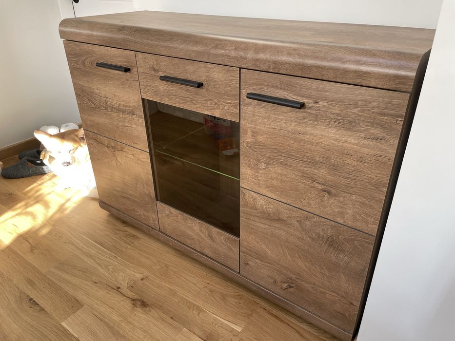 Шкаф с подсветка