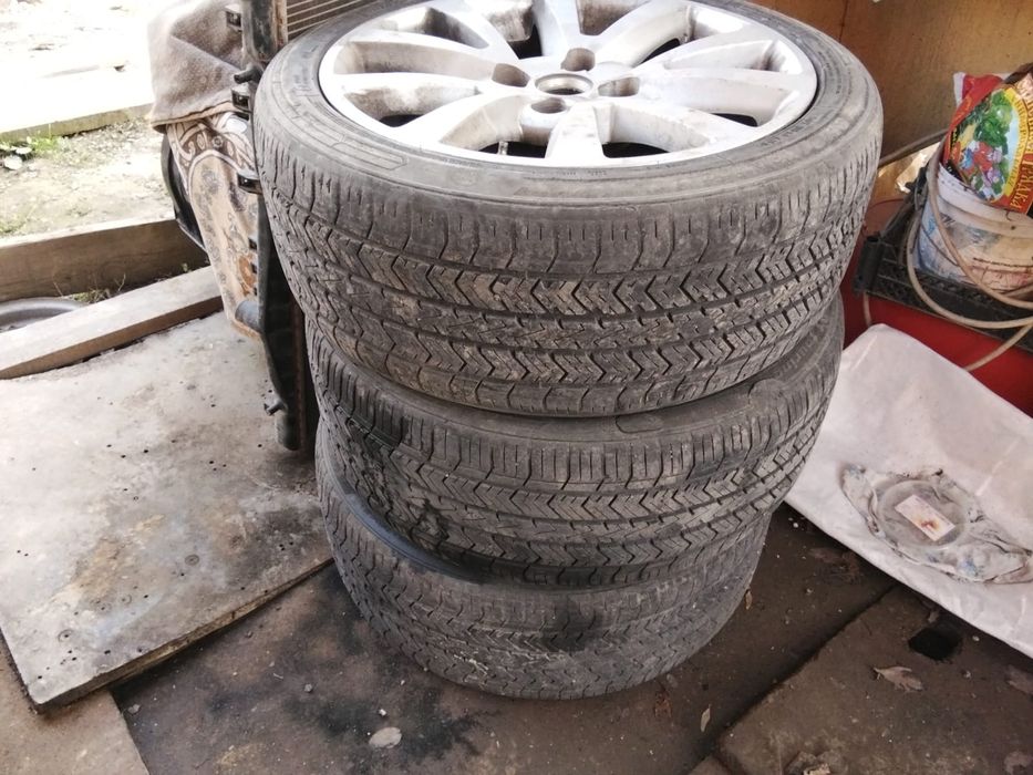 Титанка с резиной 215/45/17