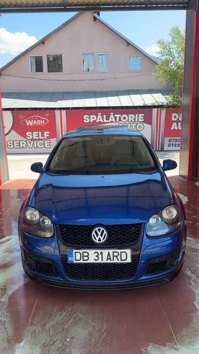 Volkswagen golf 5