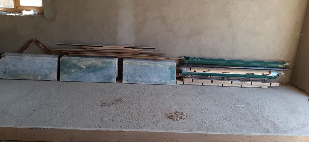 Бильярдный стол, шары (Арамит), 4 кий