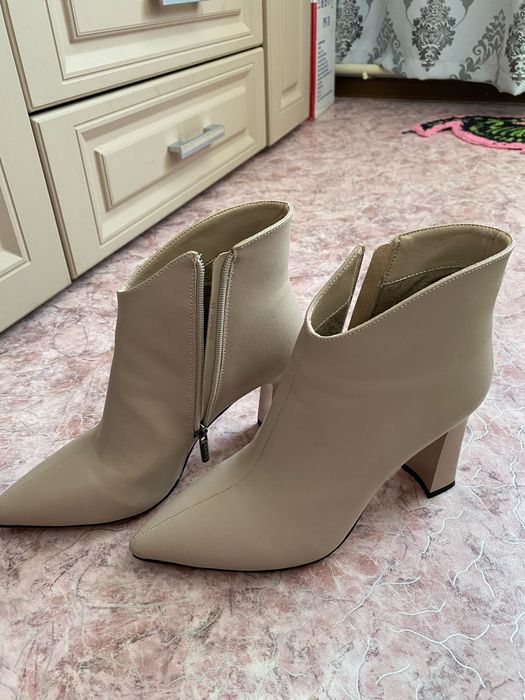 Продам ботильоны
