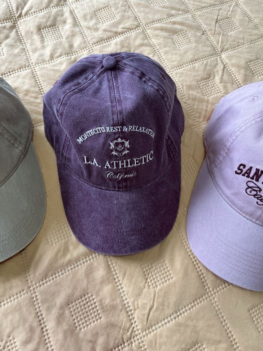 Дамски шапки H&M