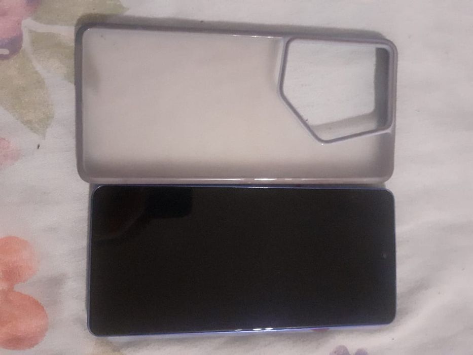 Tecno camon premier 5G 8/512 GB