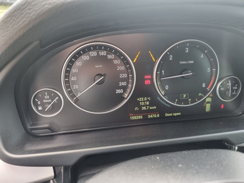 Proprietar,x5 masina personala,km reali