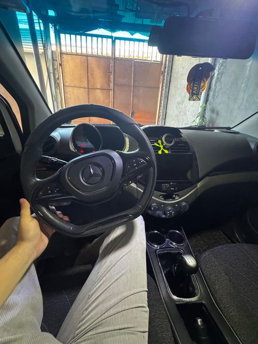 Chevrolet spark sotiladi