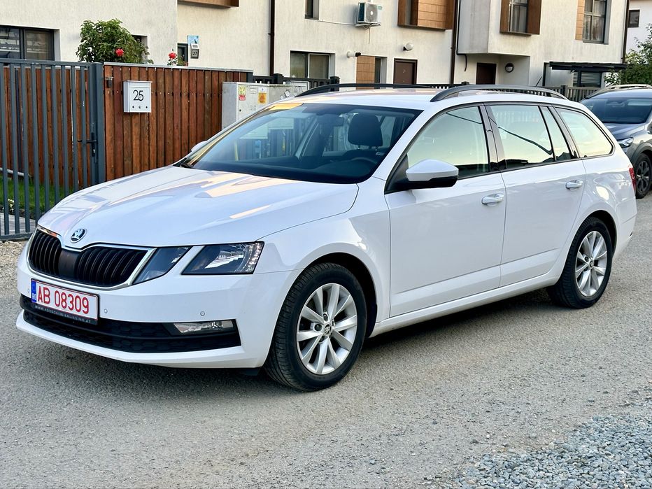 Skoda Octavia 1.6 TDI  Ambition / Facelift / RAR