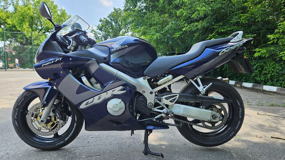 Honda CBR 600 F4i