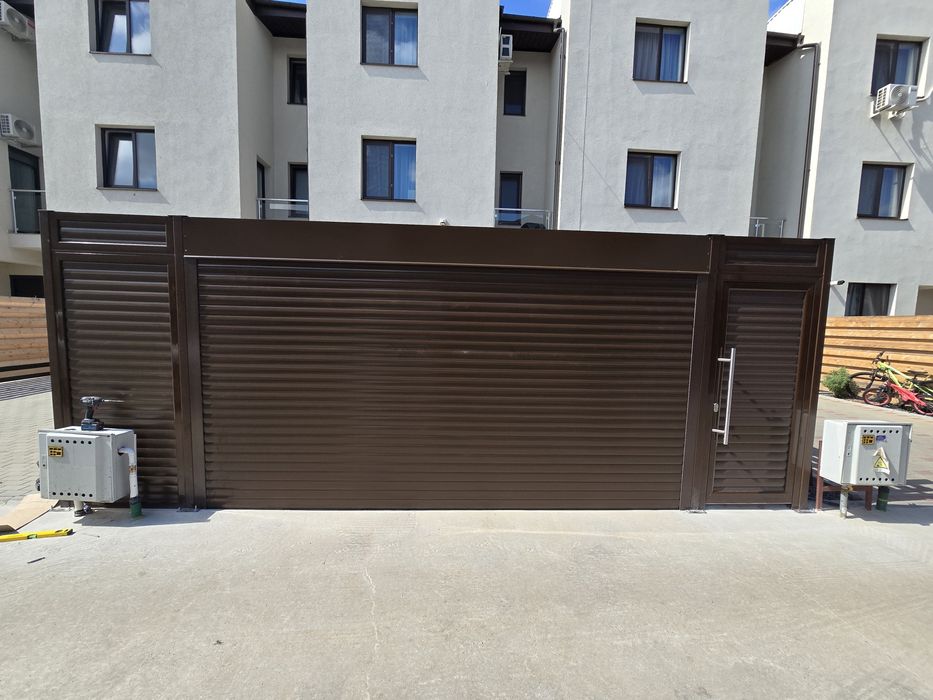 Usi garaj rulou aluminiu