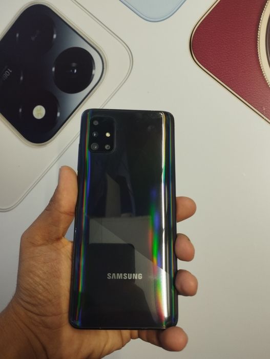 Xiaomi 13 Lite honor Samsung