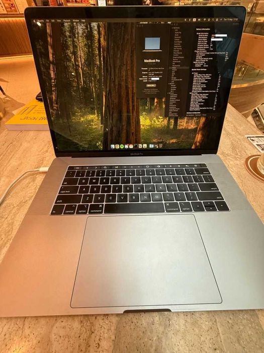 MacBook Pro  15" 2018 - i7 / 16 GB / 256 GB - Перфектно състояние