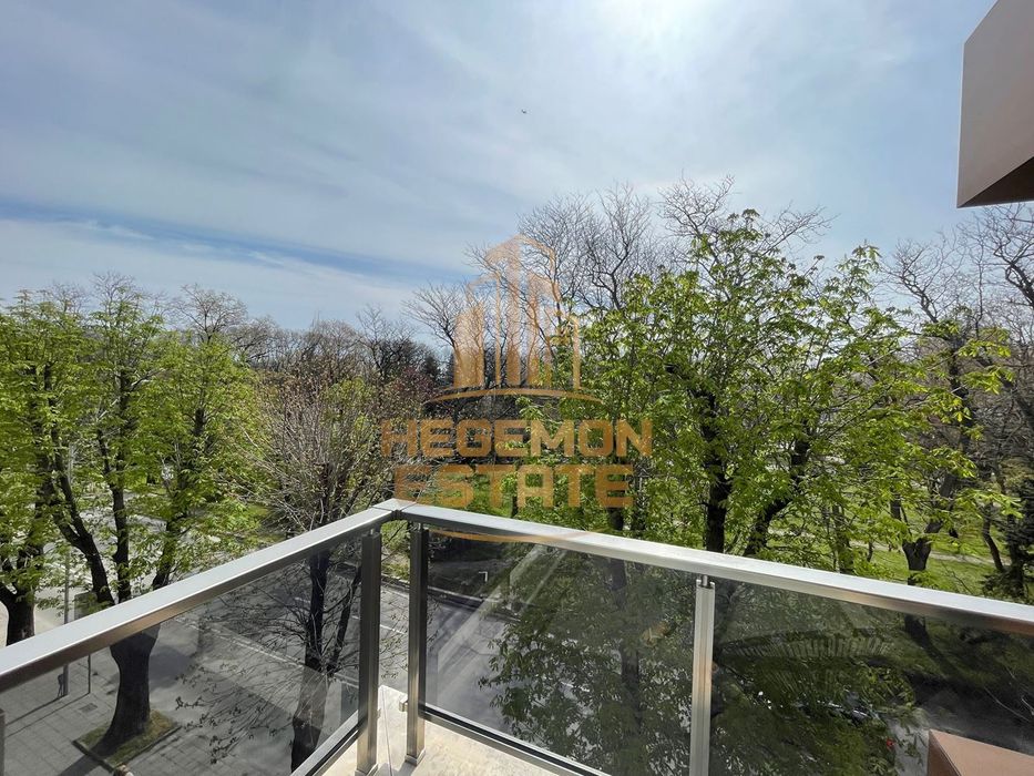 Продава се Двустаен апартамент в Варна, Морска градина - 89 кв.м за 2229 €/кв.м - Снимка #11