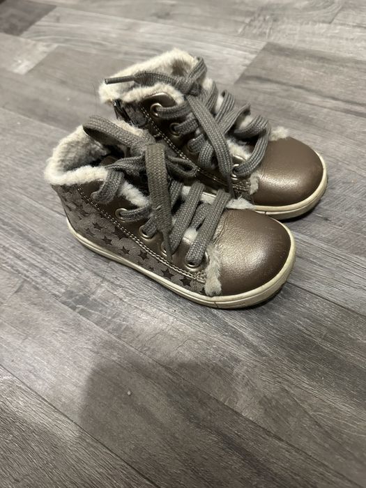 Обувь для девочки