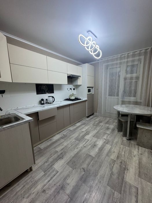 Продам 1 комн в 19 микр.