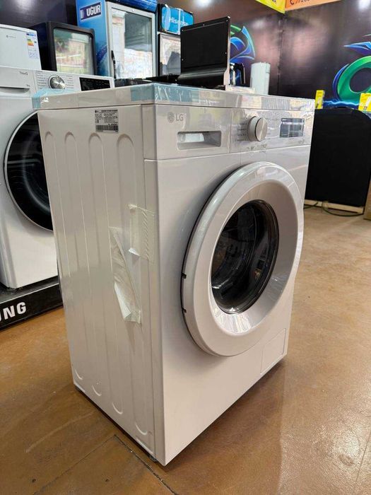 Стиральная машина LG F2J3NS3W 6 Кг