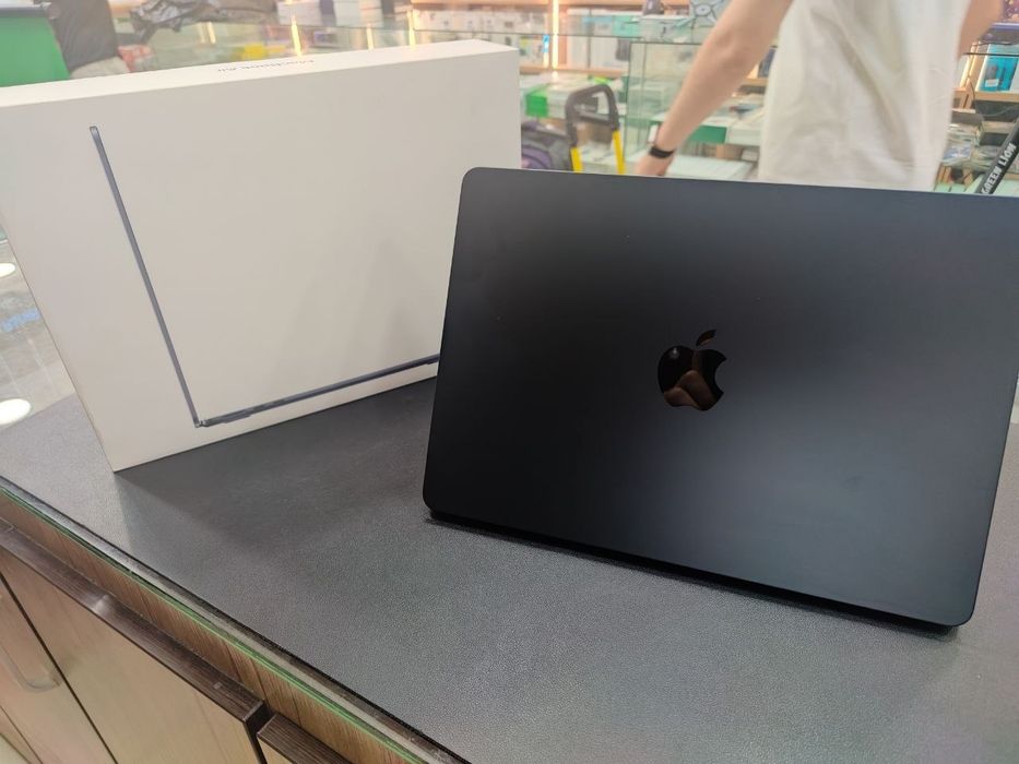 Apple MacBook Air 13" (M4)