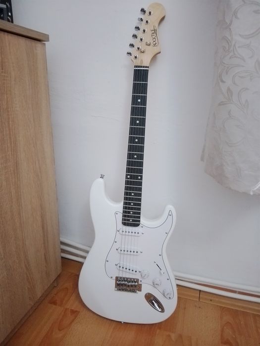 Chitara electrica clasica Rocktile Sphere alba