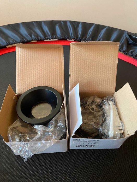 Лунички за баня черни Rendi Light Studio