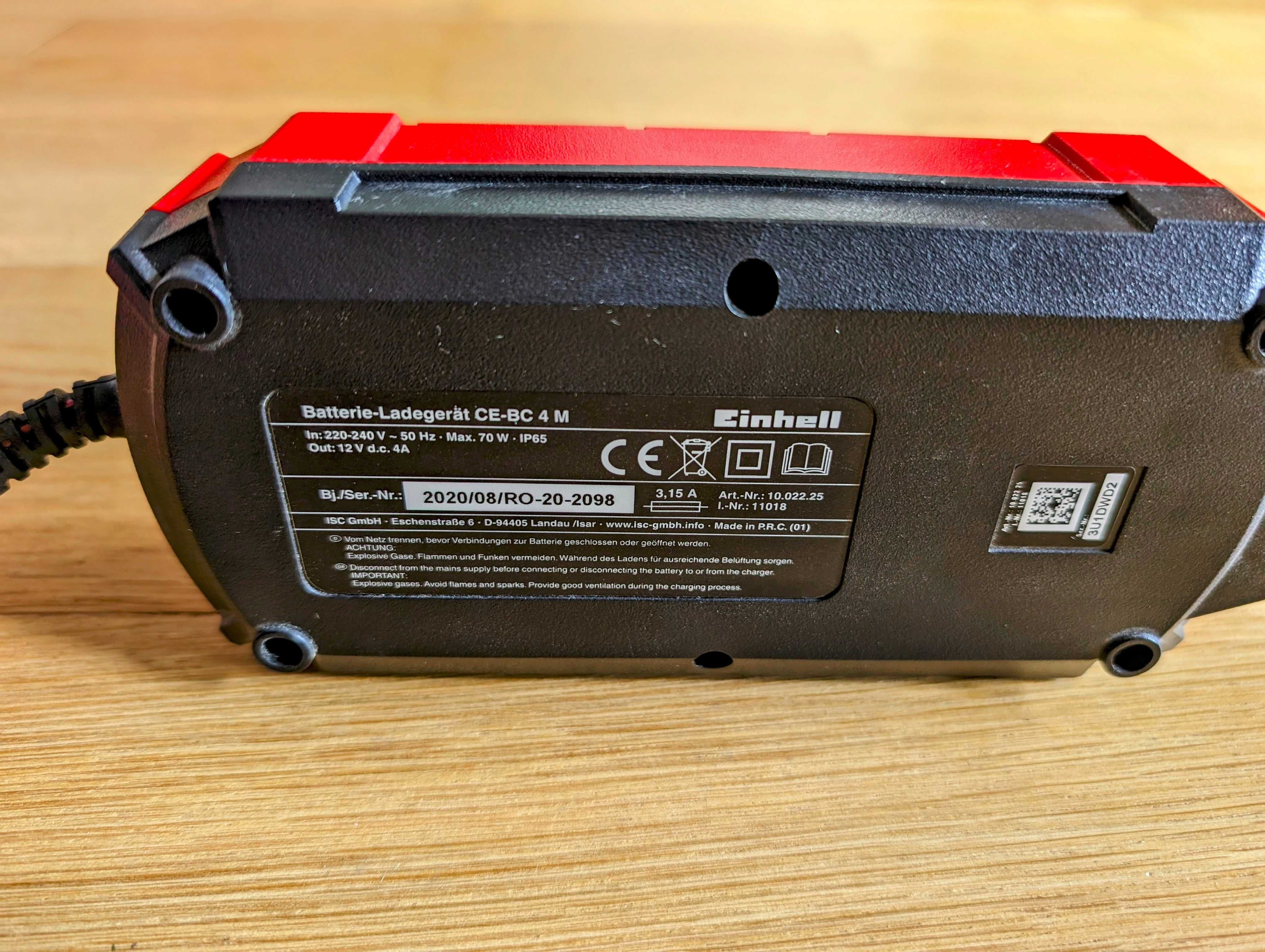 CE-BC 4 M  Batterie-Ladegerät