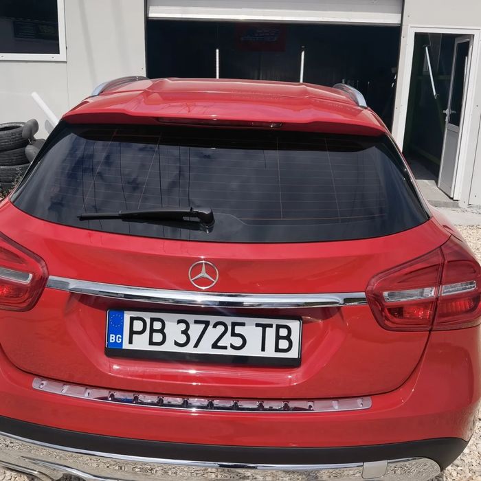 Затъмняване и фолиране на коли и детайли