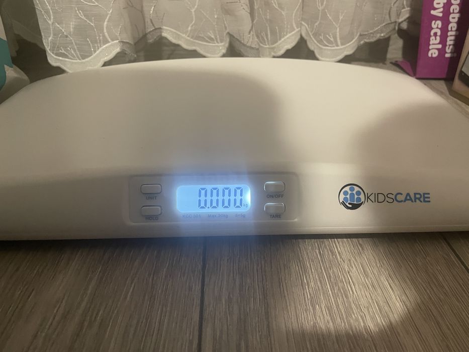 Cantar electric bebelusi