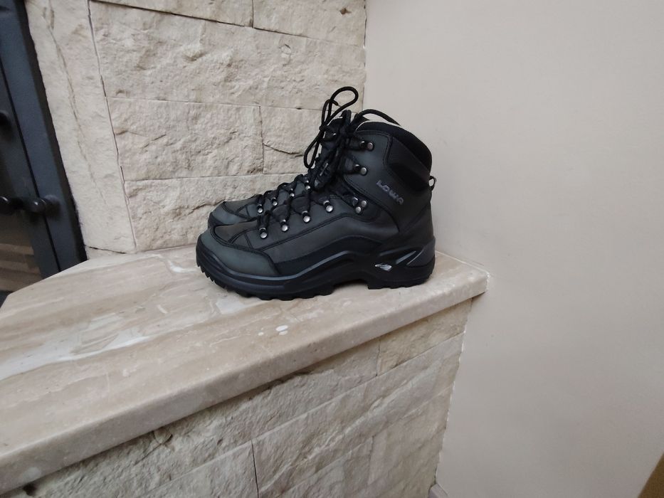 Lowa Renegade Mid 42