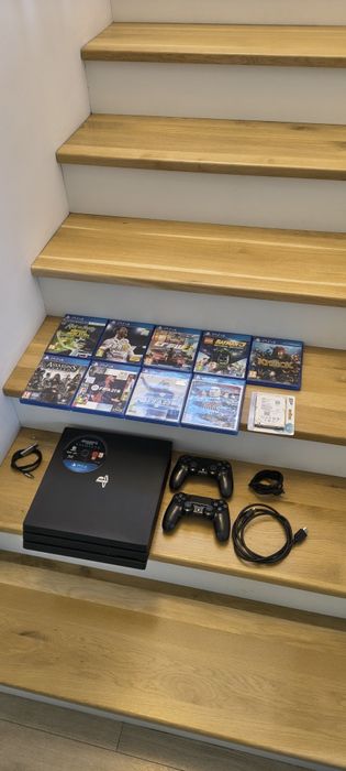 PS4 PRO memorie 1 TB