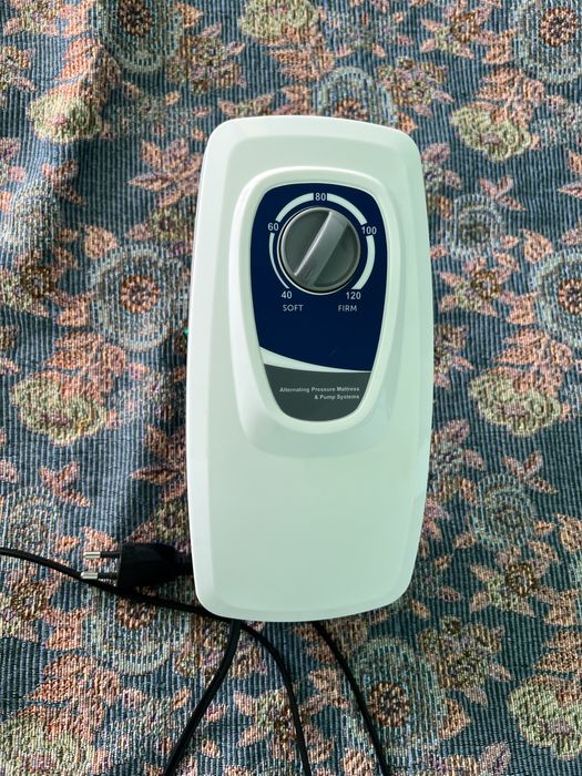 Компресор за антидекубитален дюшег