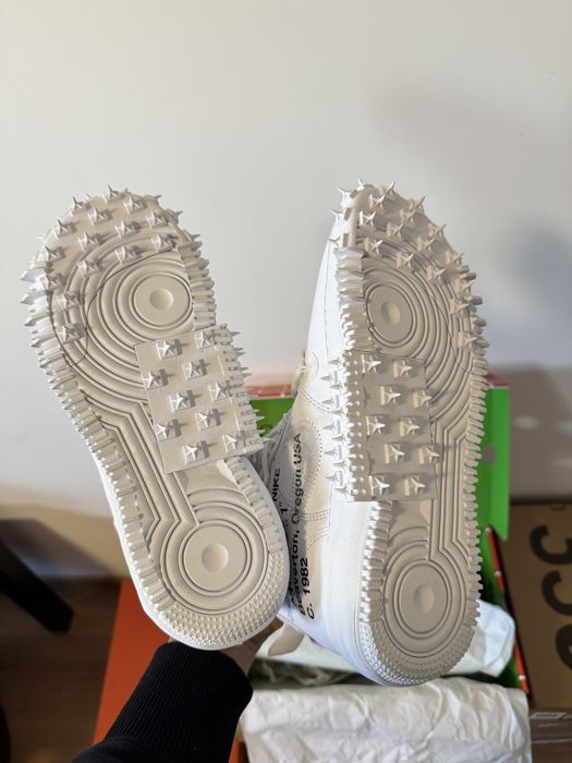 Nike Air Force 1 Mid Off-White Graffiti Nr. 41