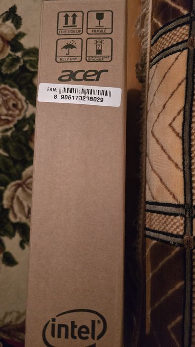 Новый ноутбук асер.