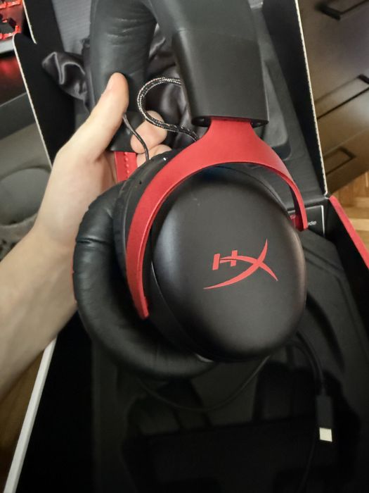casti hyperx cloud 3 wirless
