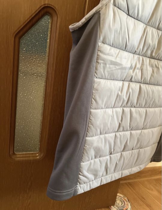 Vesta gri, The North Face