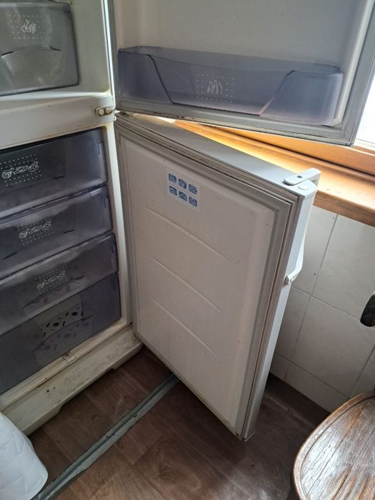 Холодильник б/у Бирюса