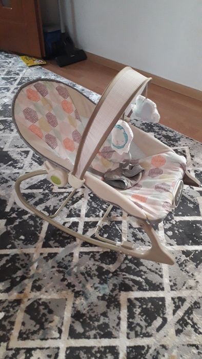 Продам детскую качалку