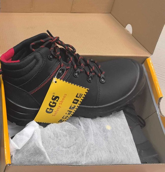 Боти Работни със и без бомбе на 75 лв.-139 лв.