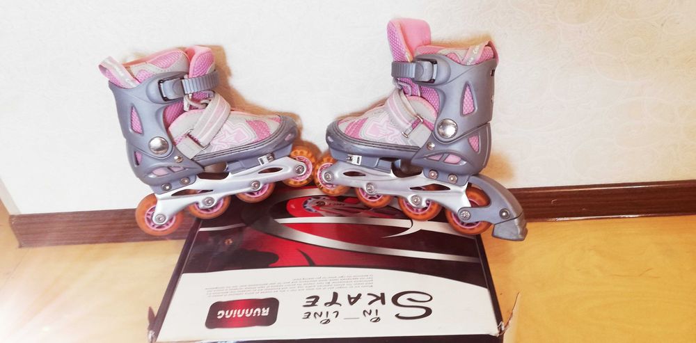 Роликовые коньки Cougar розовые, регулируемые (180-205мм), б/у