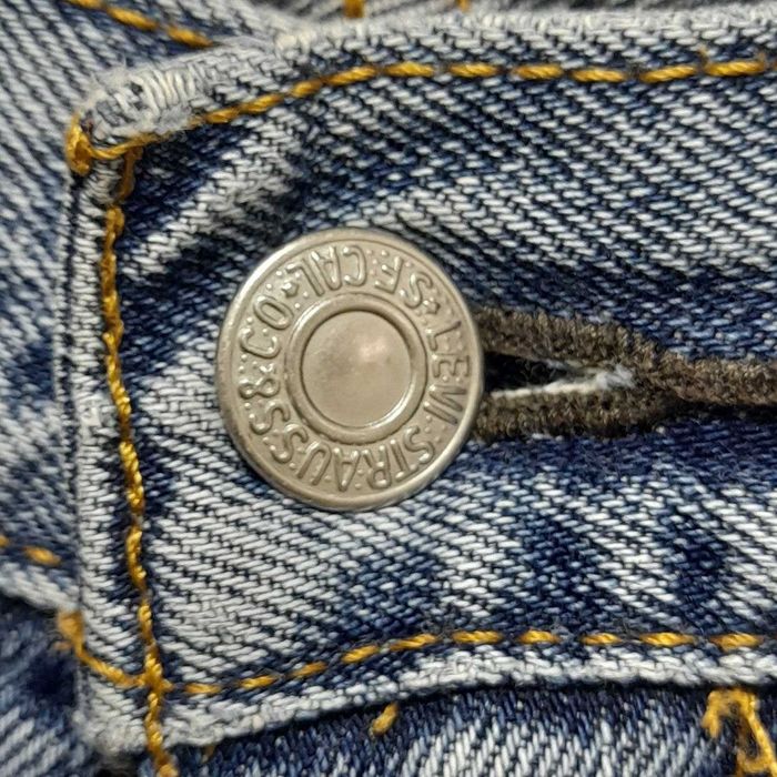 Джинсы Levis 505 / Size W30 L32 / Made in Lesotho