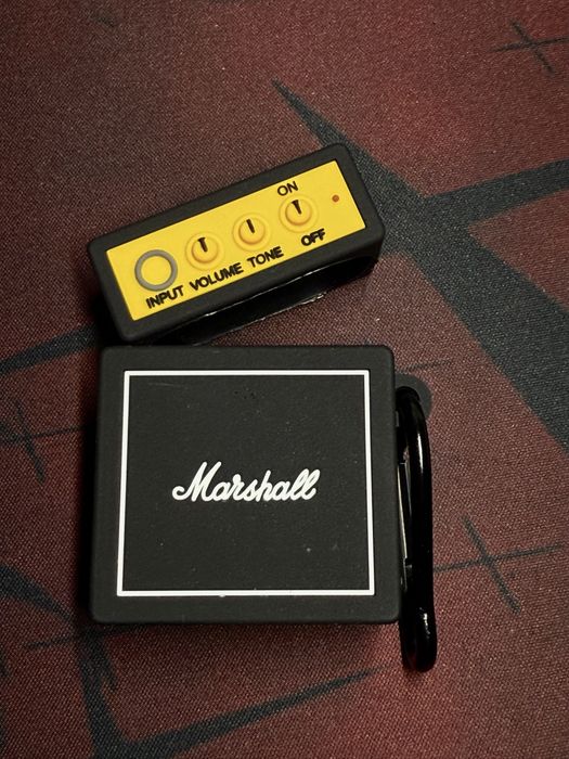 Чехол на AirPods 1/2 Marshall