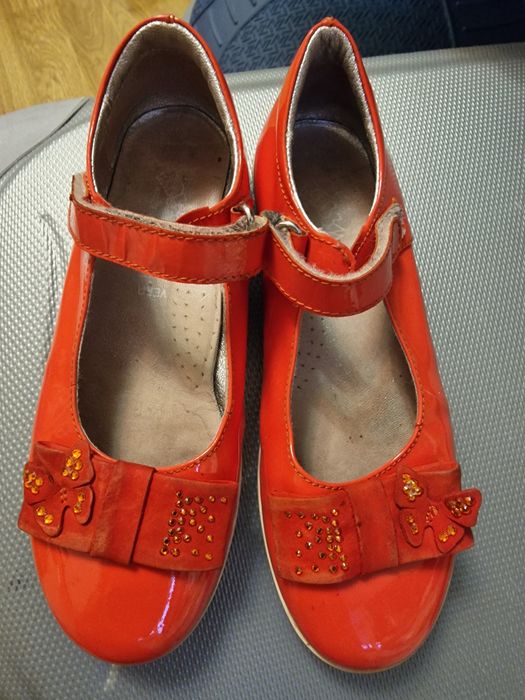 Детския обувь кожа