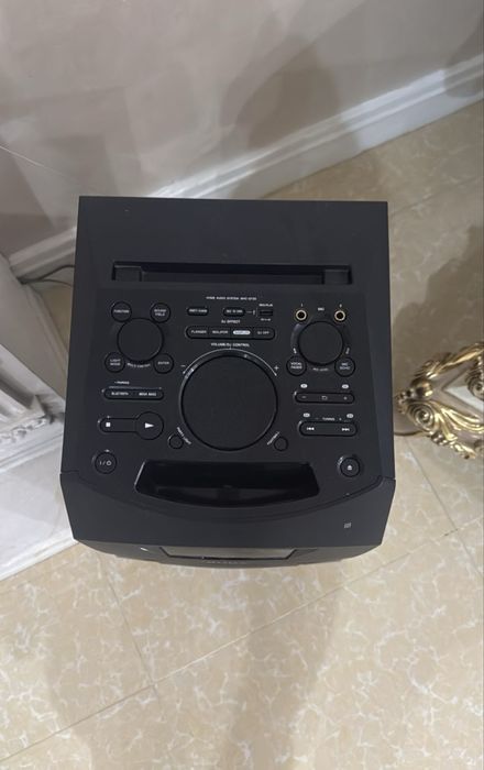 Музыкальный центр