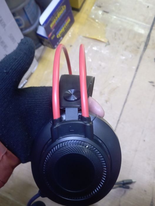 Продам наушники для компьютера