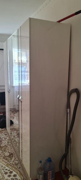 Продаётся шифоньер