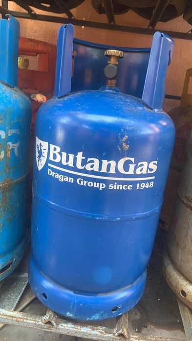 Butelii de aragaz cu guler