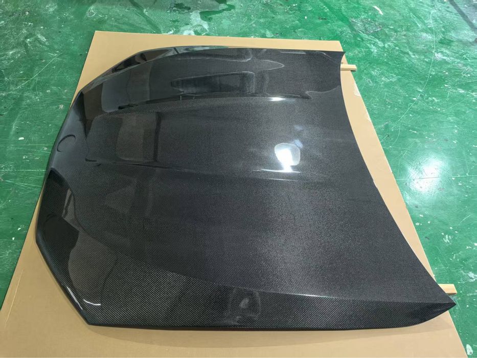 BMW капот m5 новый