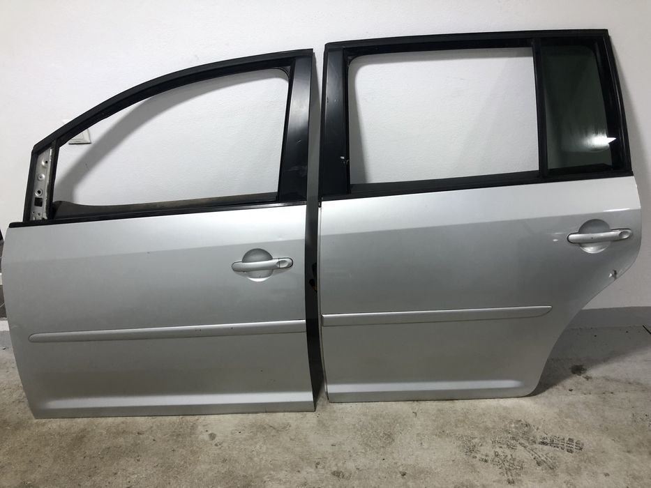 Usa/usi/portiera stanga fata/spate Vw Touran 1T fab 2011+ fara defecte