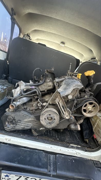 Двигатель  субару ej 25