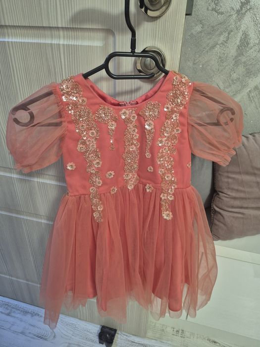 rochita fetita cu paiete