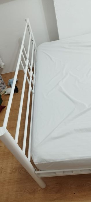 Продается двухспальная кровать